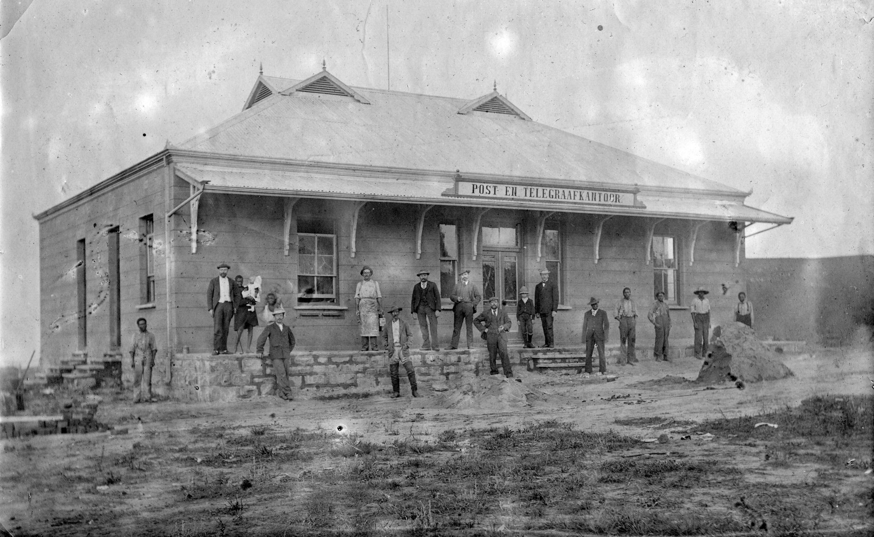 The Post en Telegraafkantoor at Kaapsche Hoop, photographed when it was new