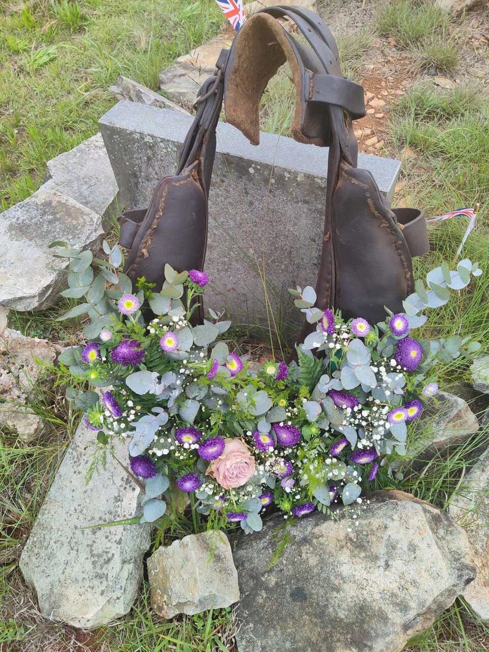 A soldier's grave in the Kaapsehoop Historical Cemetery, dressed for remembrance